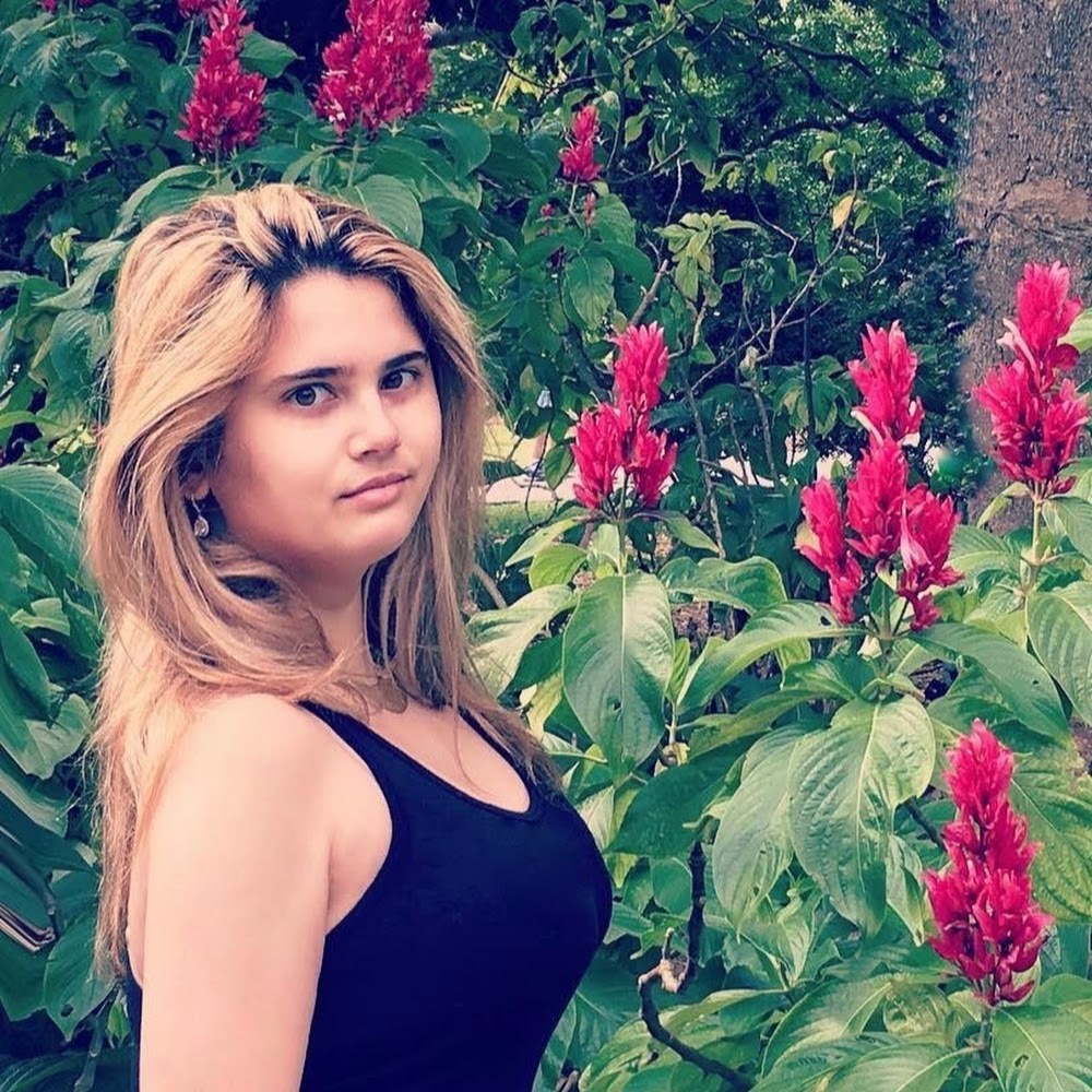 Meet your Posher, Emely